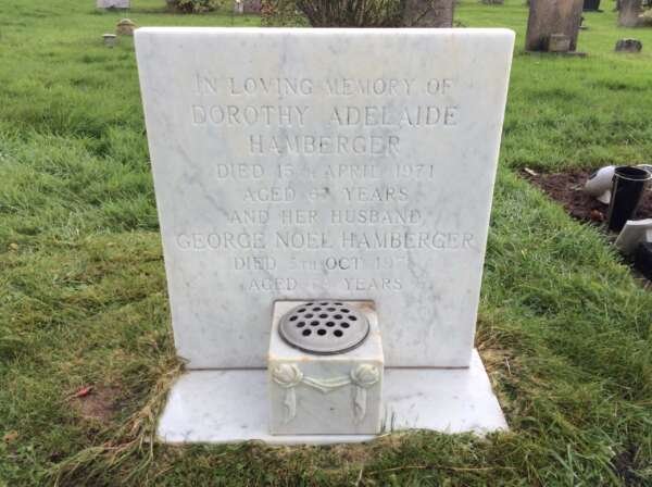 Headstone cleaning — photograph from JettaClean